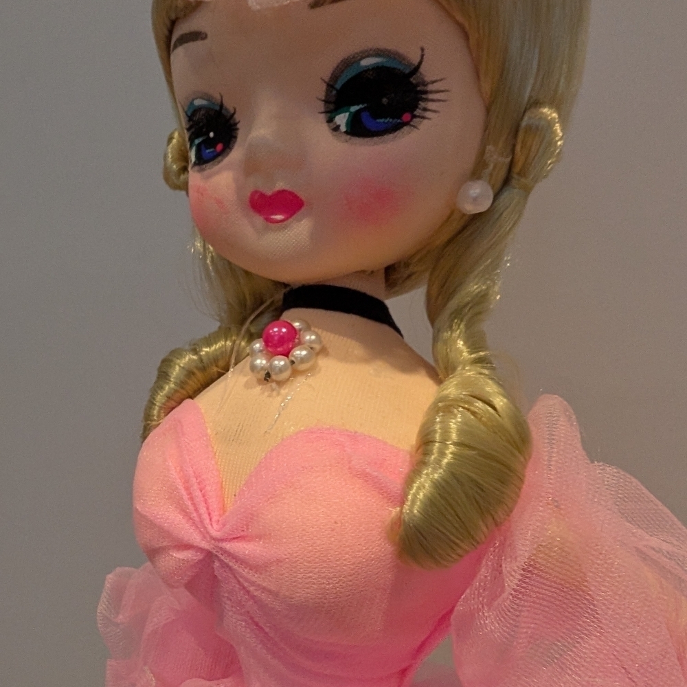 Vintage 60s Bradley Big Eyes Southern Belle Pink Doll with Hat - Picture 6 of 10